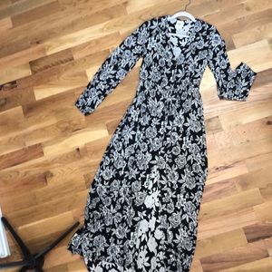 Billabong dress medium long sleeve